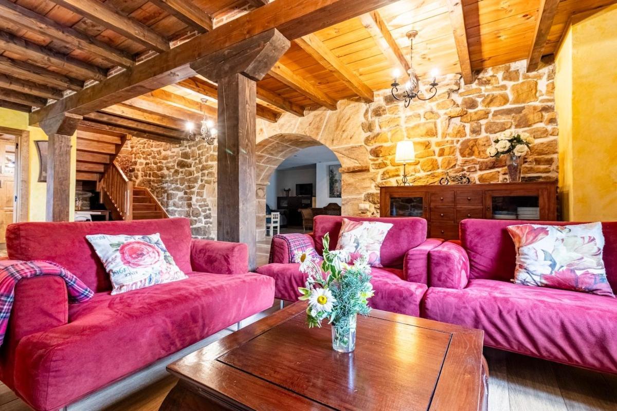Casa De Pueblo Las Golondrinas De Luena San Miguel de Luena Eksteriør bilde